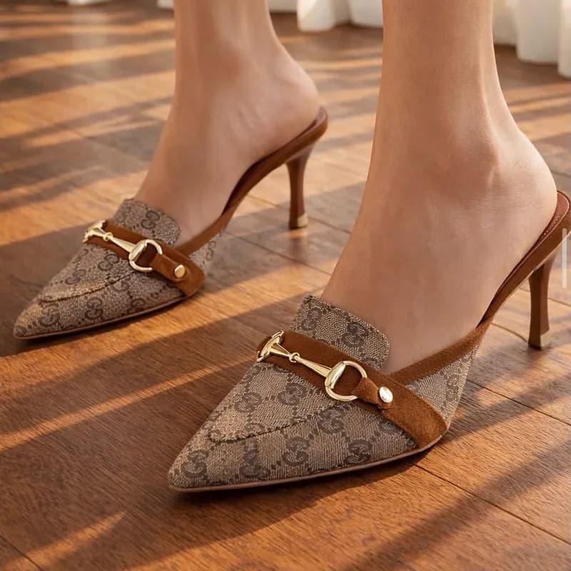 Gucci Pumps – Dupe Version