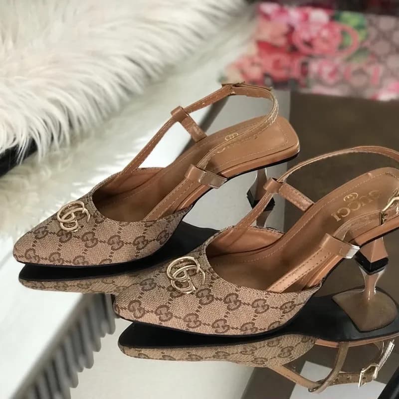Gucci Pumps – Dupe Version